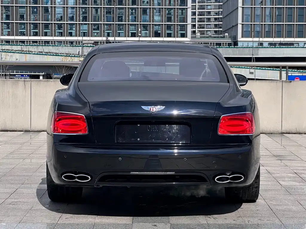 Flying Spur 4.0 T V8 Standard