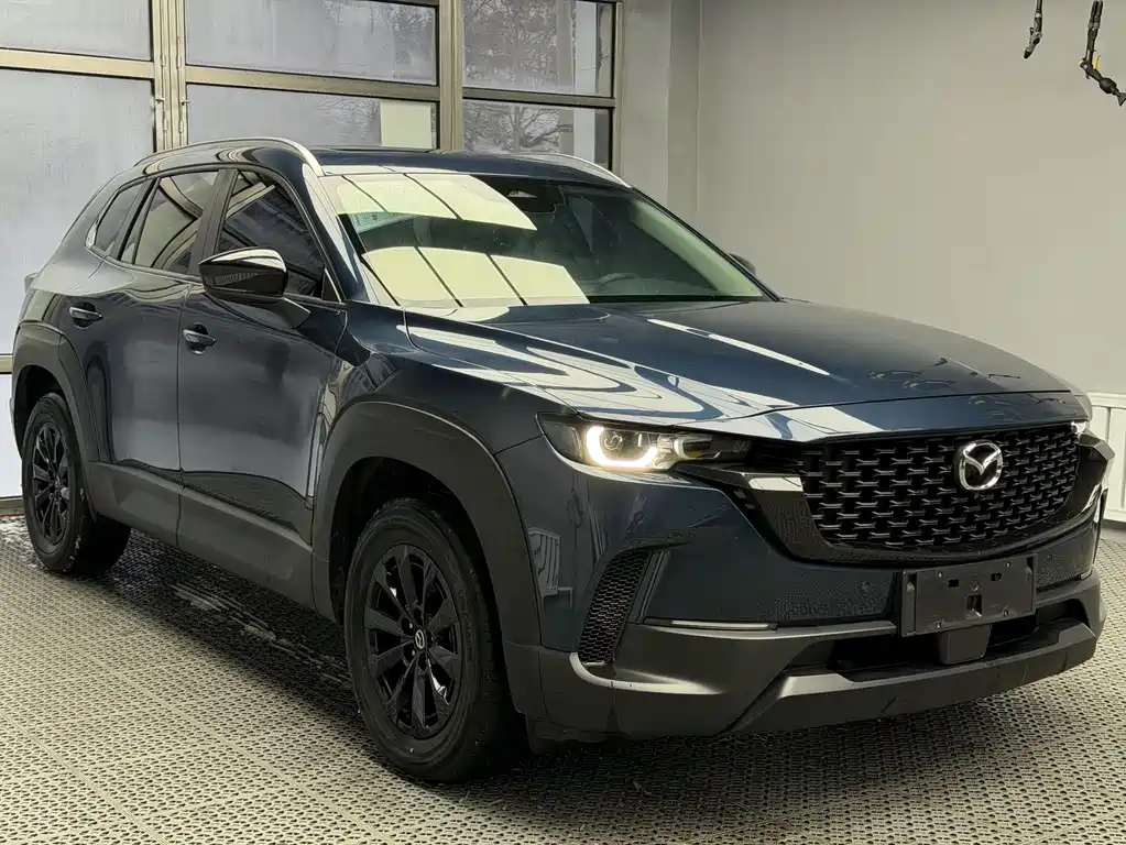 Mazda CX-50 2.0 L