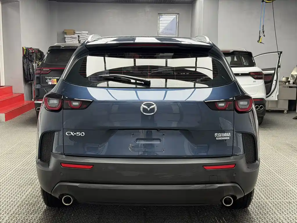 Mazda CX-50 2.0 L