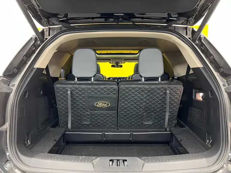 Ford Explorer EcoBoost 285 4 WD Titanium 6-seat