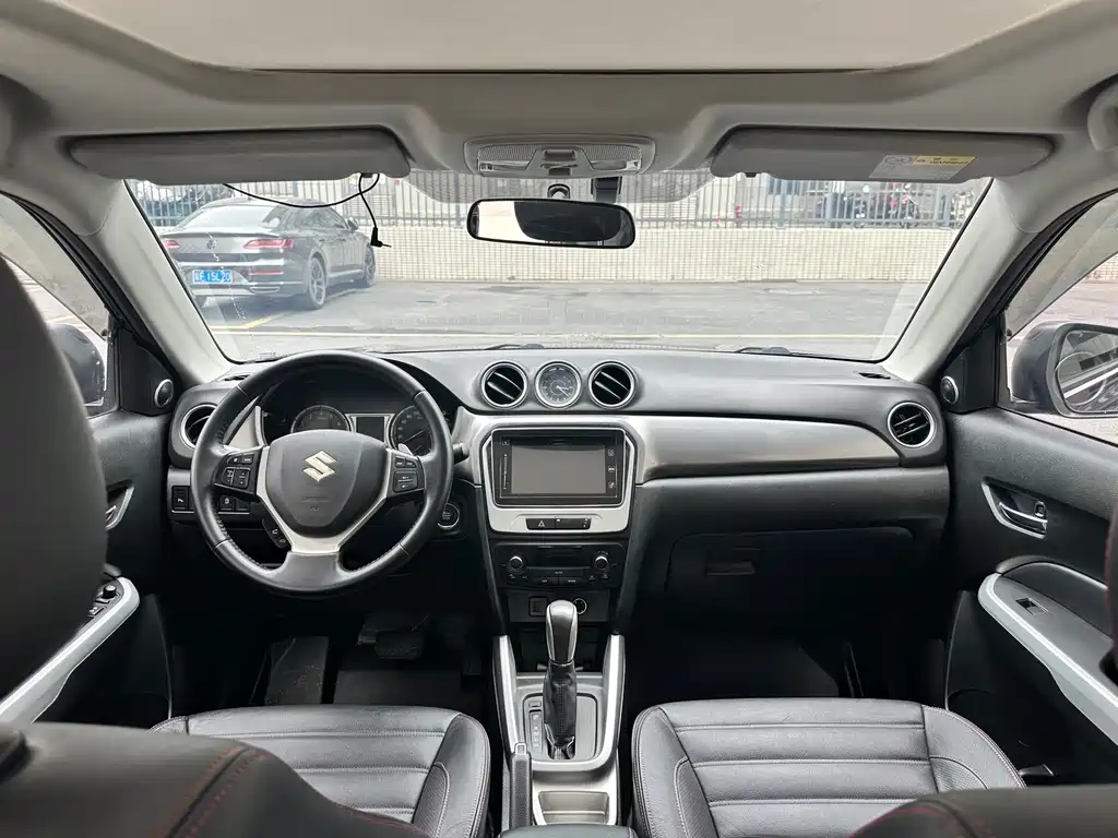 Vitara 1.4 T Auto 2 WD Luxury