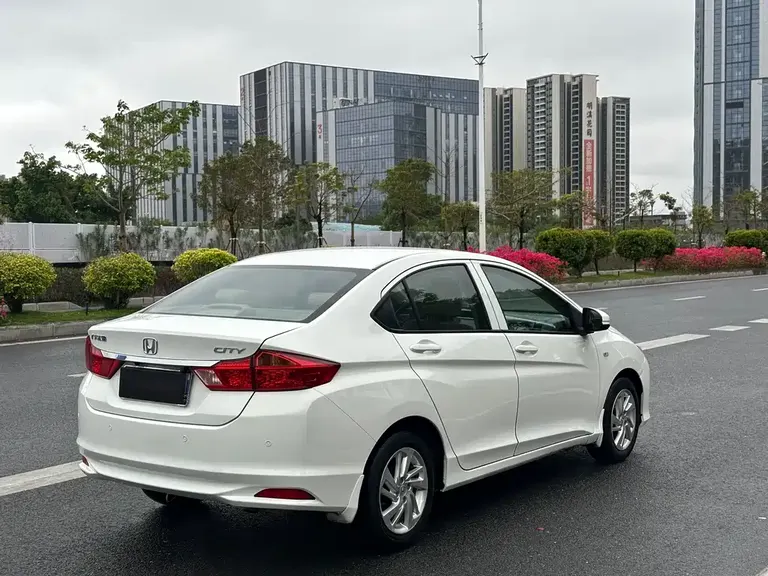 Honda City 1.5 L CVT Comfort