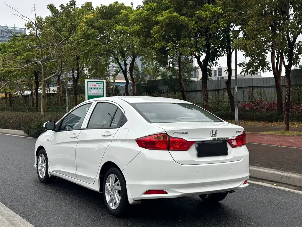 City 1.5 L CVT Comfort