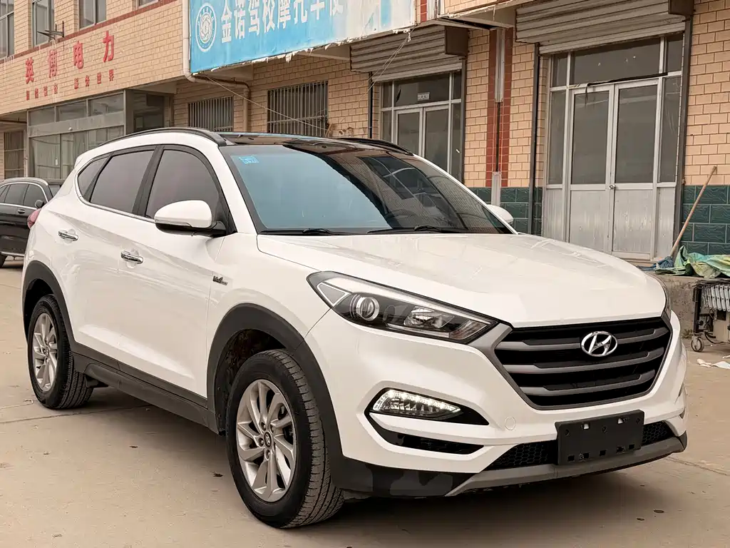 Tucson 1.6 T DCT 2 WD 15 Anniversary Special Edition