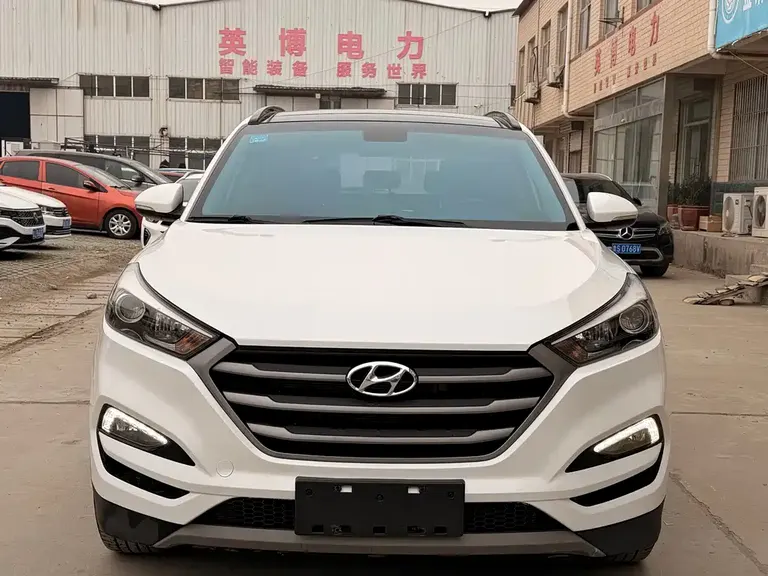Hyundai Tucson 1.6 T DCT 2 WD 15 Anniversary Special Edition