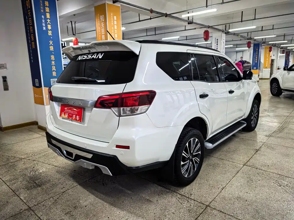 Terra 2.5 L XV 4 WD Auto 4 WD Flagship