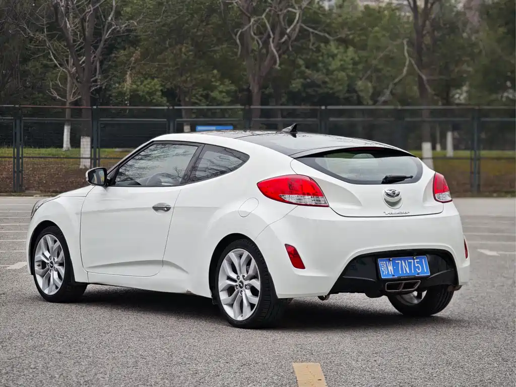 Veloster Veloster飞思 2012款 1.6 L 自动豪华版