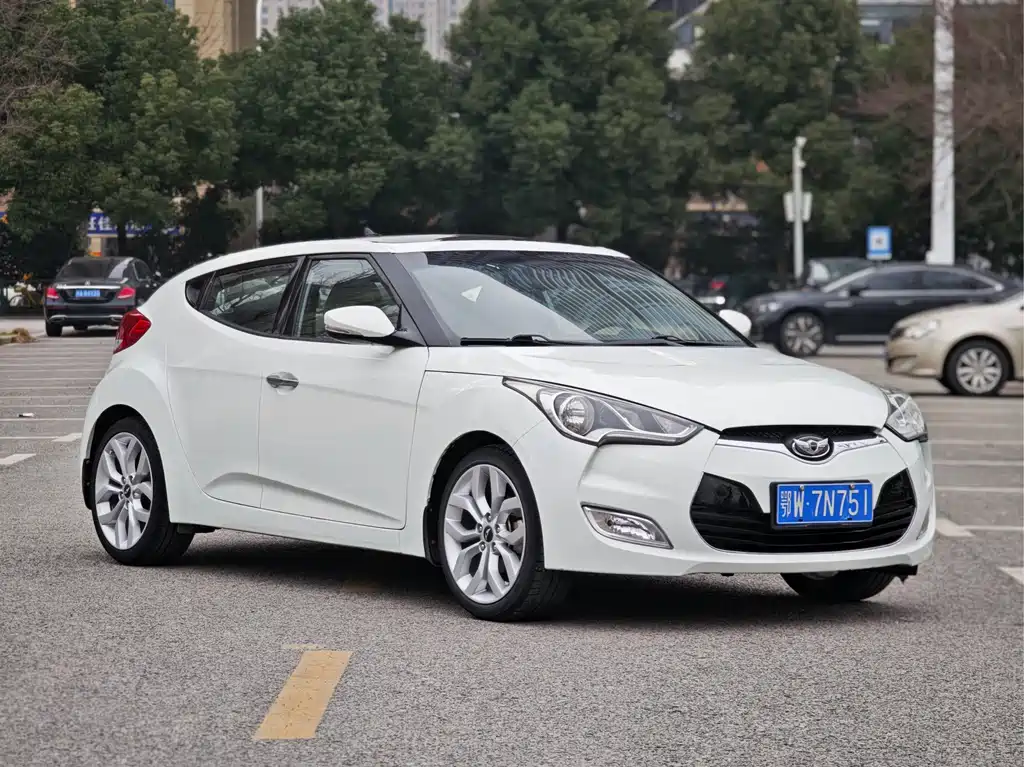 Veloster Veloster飞思 2012款 1.6 L 自动豪华版