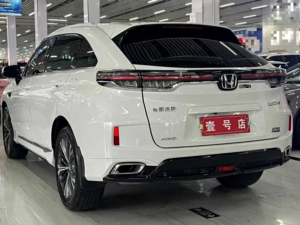 Honda UR-V 370 TURBO 4 WD Premium