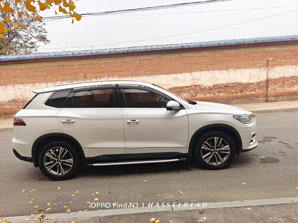 Song Pro 1.5 T Auto Luxury