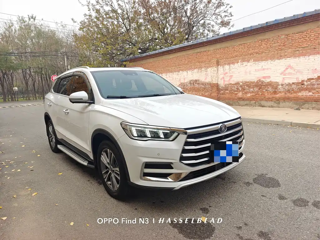 Song Pro 1.5 T Auto Luxury