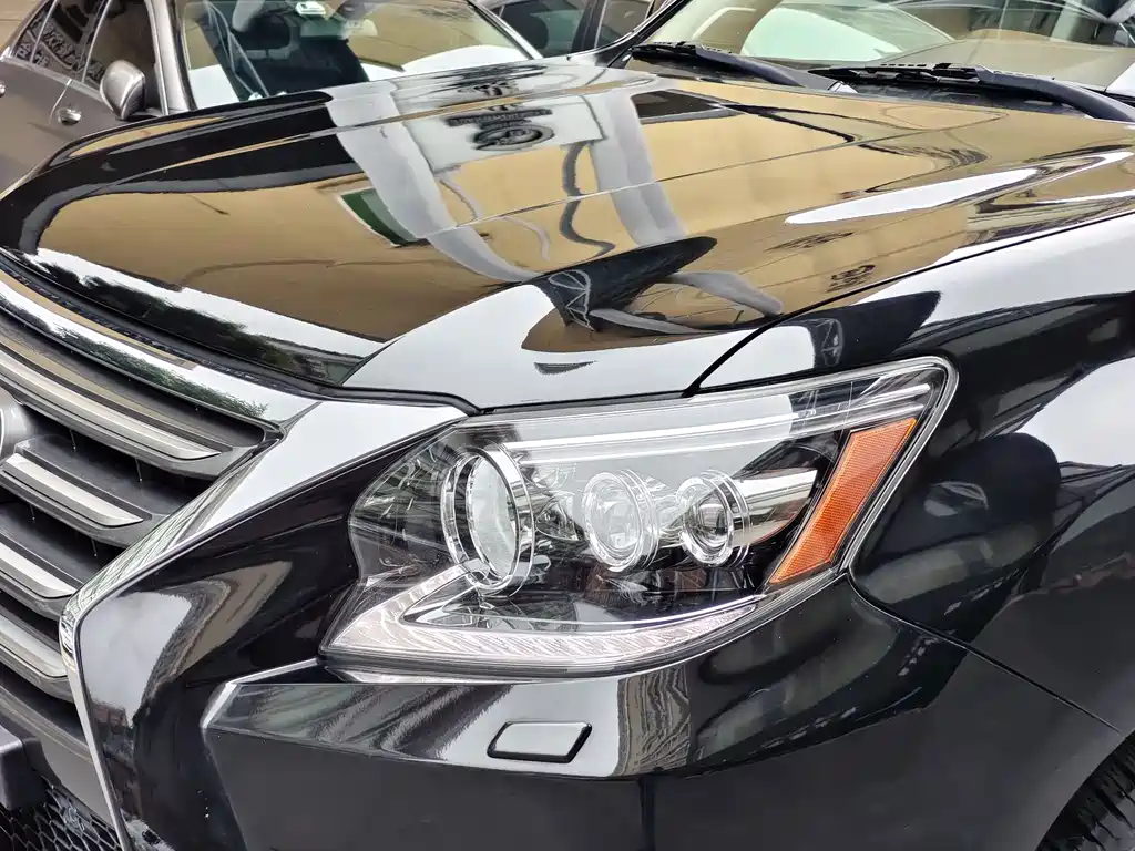 Lexus GX 400 Distinguished