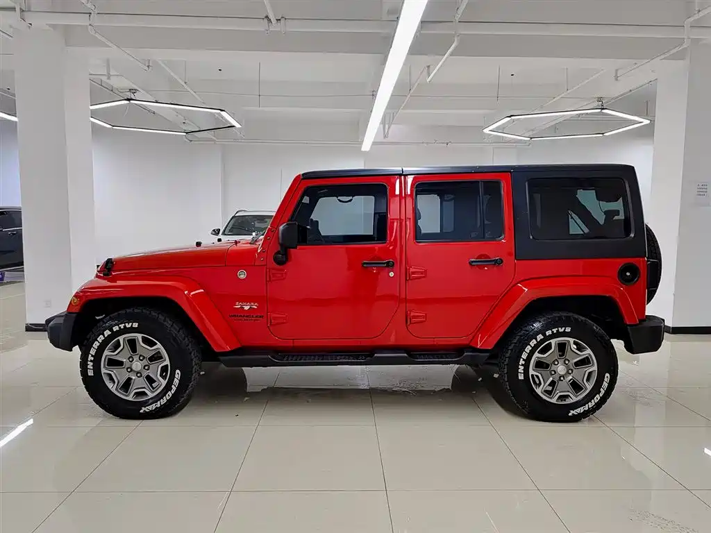 Wrangler 3.0 L Sahara 4-door Comfort Enjoyment