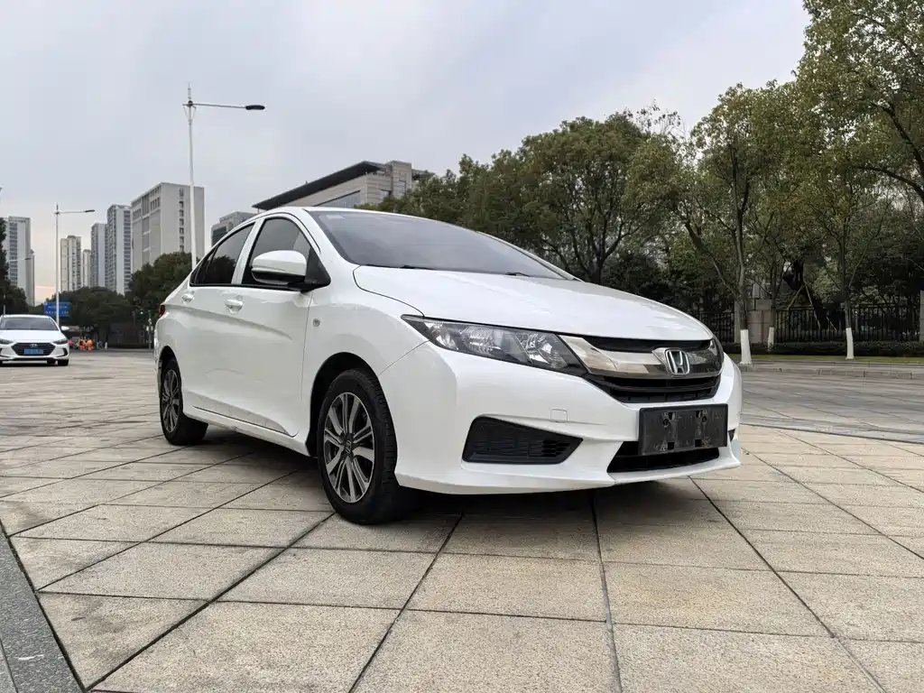 City 1.5 L CVT Comfort