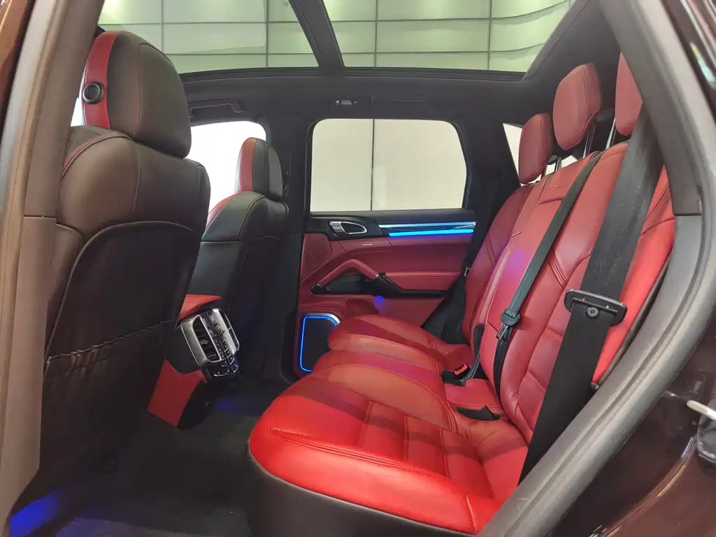 Cayenne Cayenne Platinum Edition 3.0 T