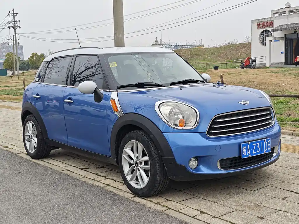 MINI COUNTRYMAN 1.6 L COOPER Excitement