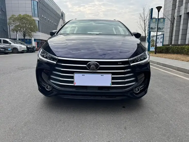 BYD Song MAX 1.5 T Auto Connected Wise Comfort Sunroof 7-seat CN-VI