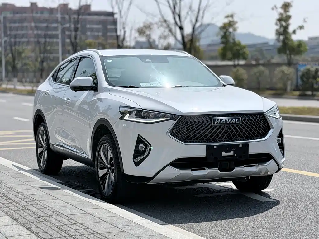 Haval F7 x 1.5 T 2 WD Ultimate Smart Trendy
