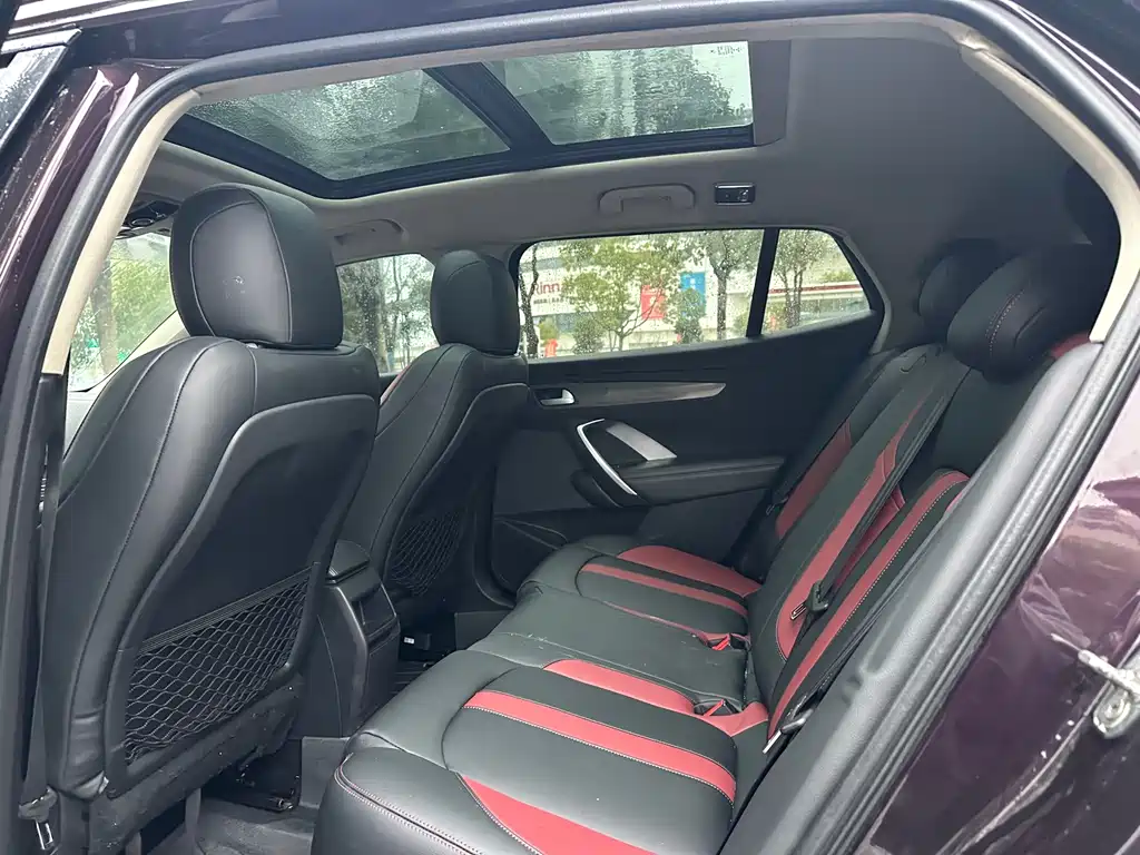 DS 6 1.6 T Graceful THP160