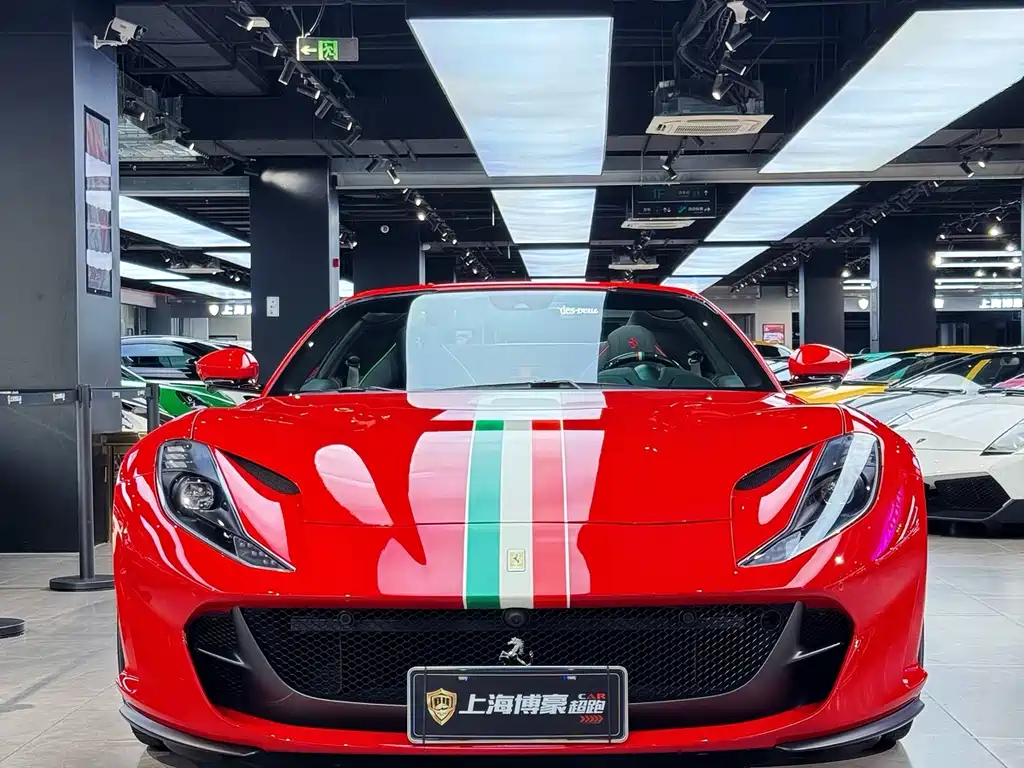 Ferrari 812 6.5 L GTS