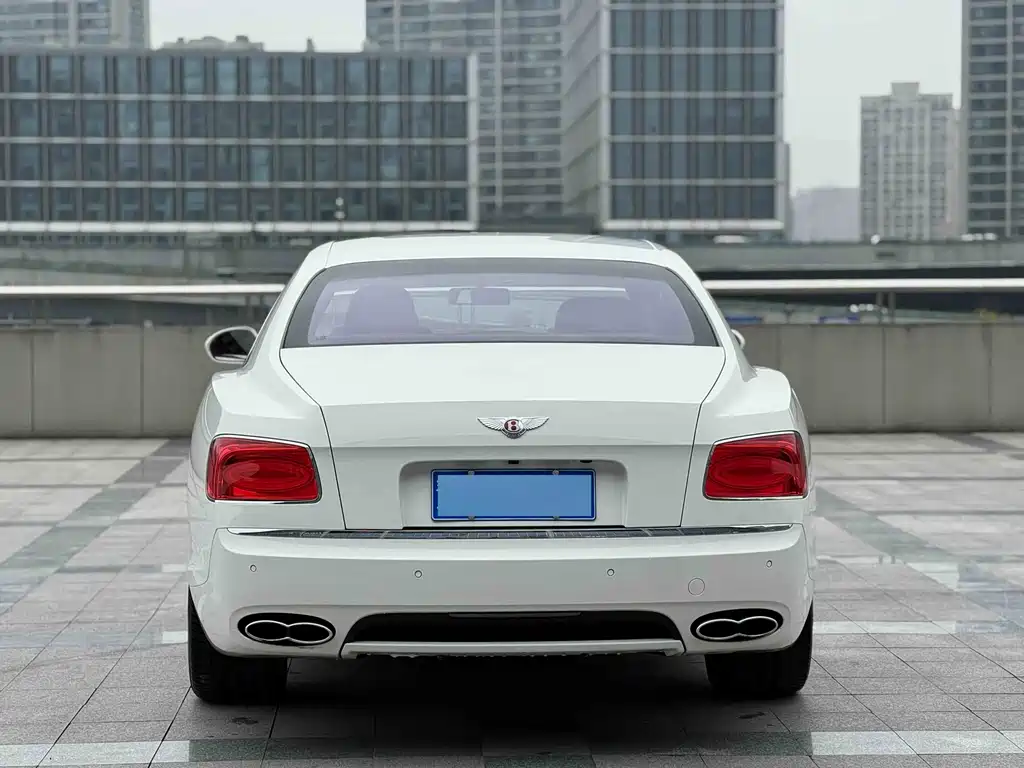 Flying Spur 4.0 T V8 Standard