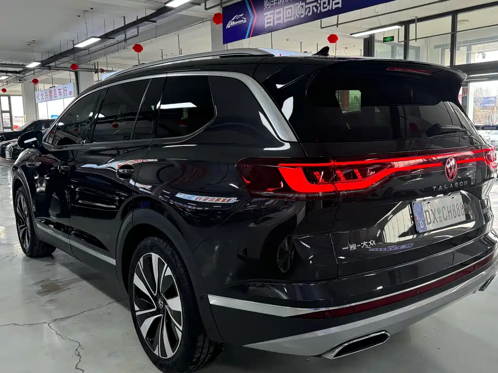 Talagon 380 TSI 4 WD Luxury Premium Realm Pro 6-seat