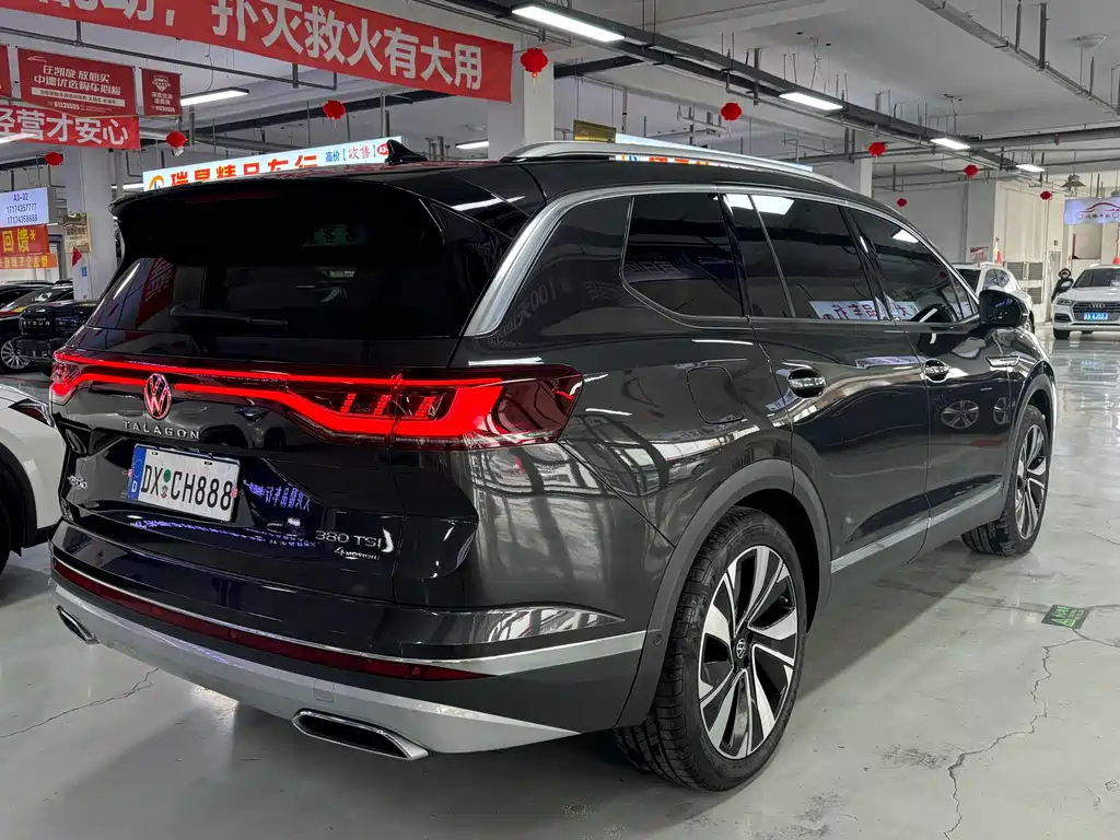 Talagon 380 TSI 4 WD Luxury Premium Realm Pro 6-seat