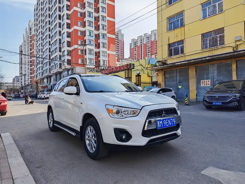 ASX 2.0 L CVT 2 WD Elite