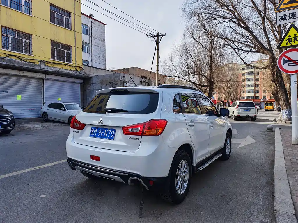 ASX 2.0 L CVT 2 WD Elite