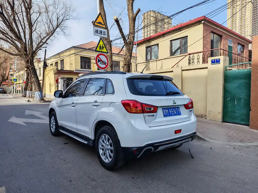 ASX 2.0 L CVT 2 WD Elite