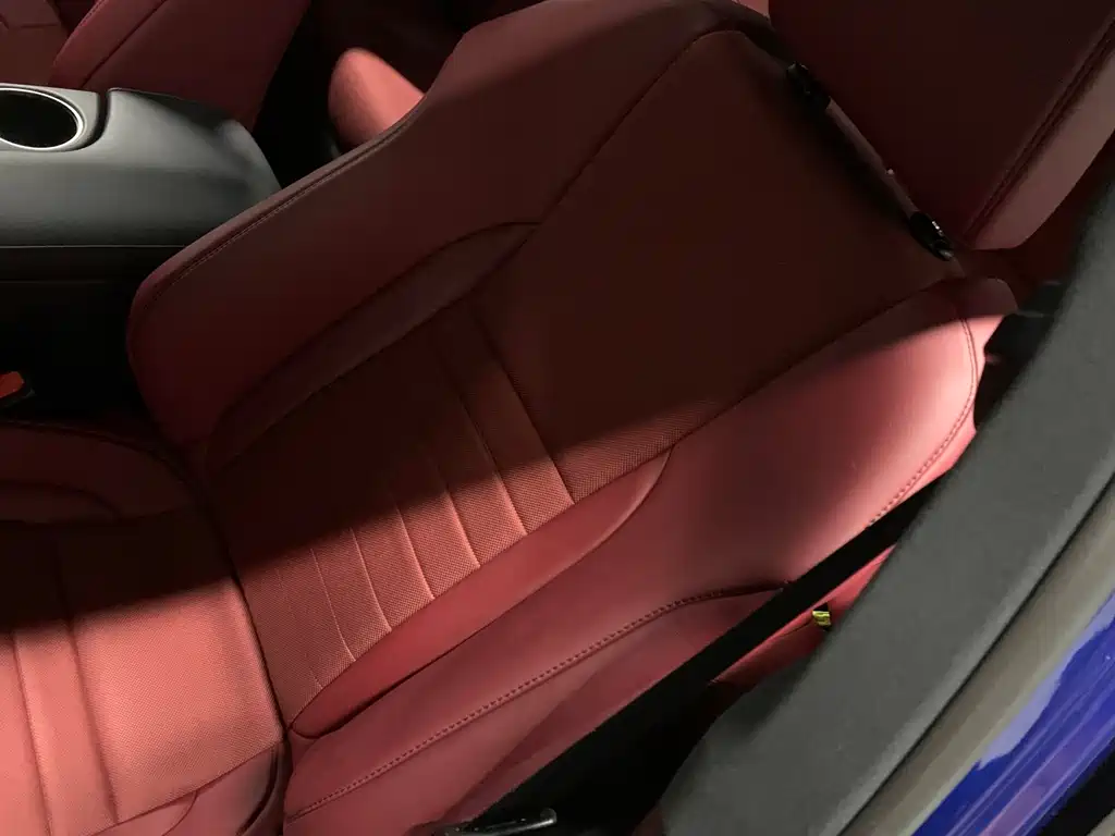 Lexus IS 200 t F SPORT