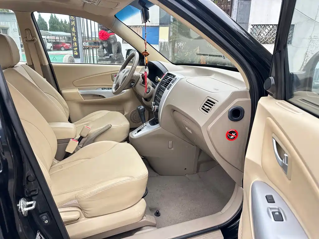 Tucson 2.0 L Auto 2 WD Comfort