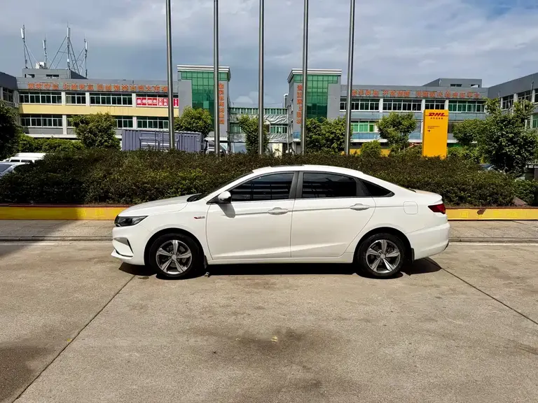Geely Emgrand GL 1.4 T DCT Elite Connected