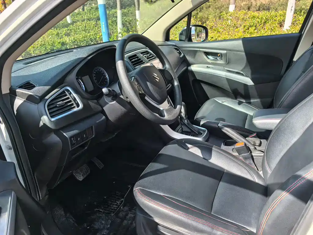 S-Cross 1.6 L CVT 2 WD Progressive