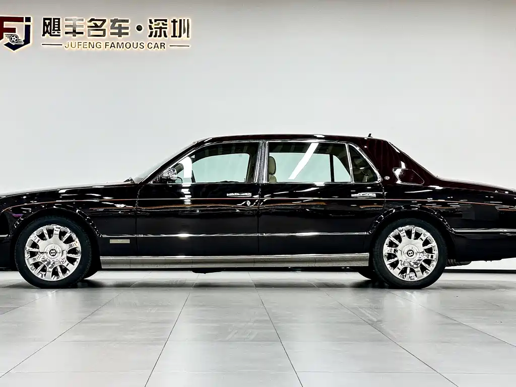 Mulsanne 728 6.8 T