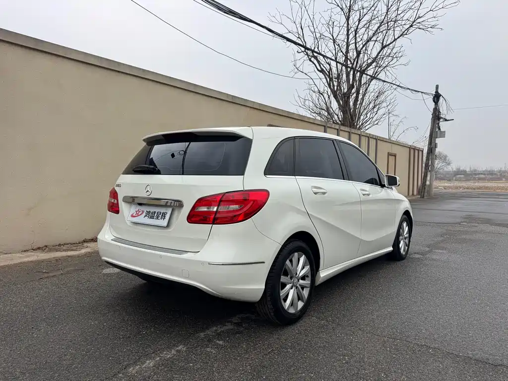 Mercedes-Benz B-Class B 180