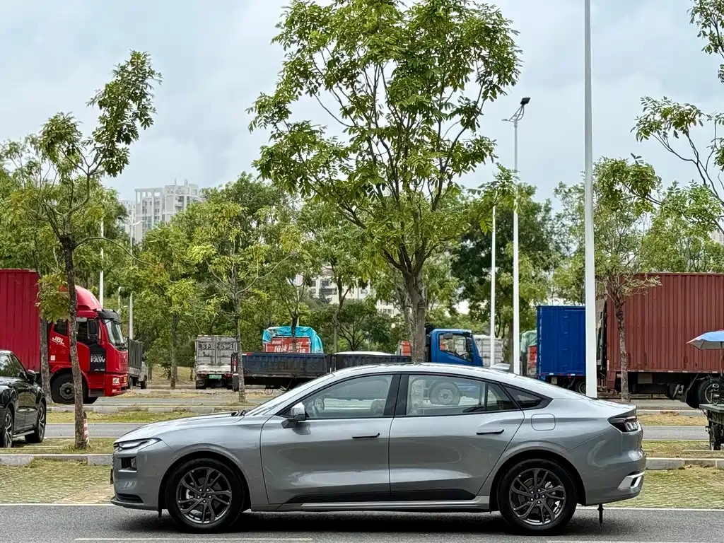 Mondeo 2.0 T EcoBoost Luxury