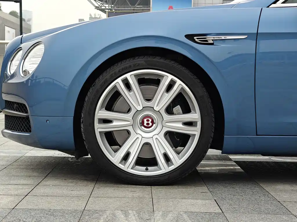 Flying Spur 4.0 T V8 Standard