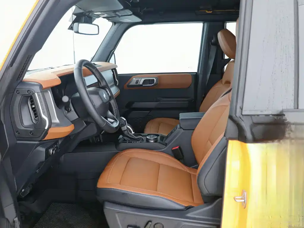 Ford Bronco 2.3 T Long Beach