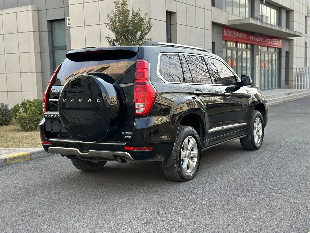 Haval H9 2.0 T Gasoline 4 WD Distinguished 7-seat