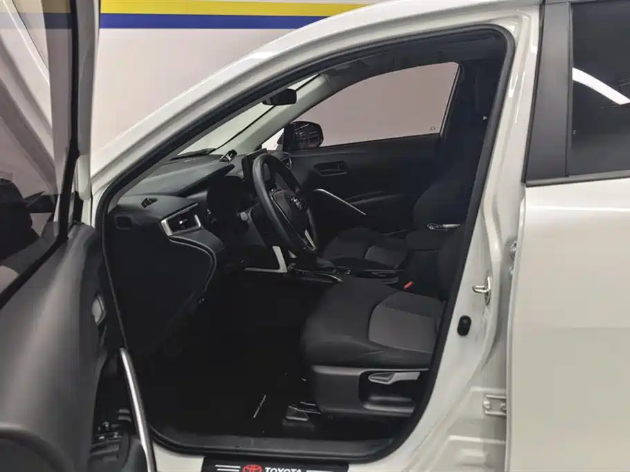 Frontlander 2.0 L CVT Leading