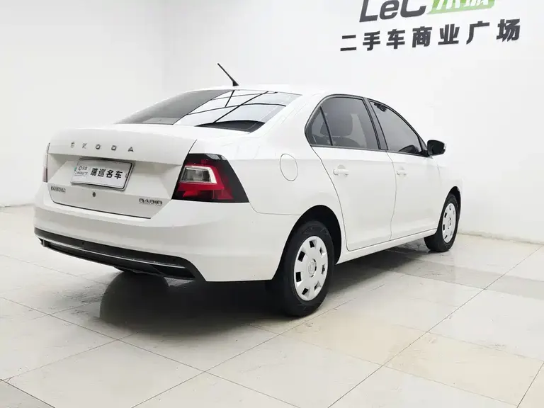 Skoda Rapid 昕锐 2019款 改款 1.5 L 自动标准版 国VI