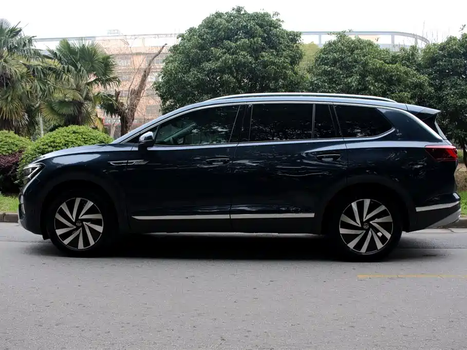 Talagon 380 TSI 4 WD Luxury Premium Realm Pro