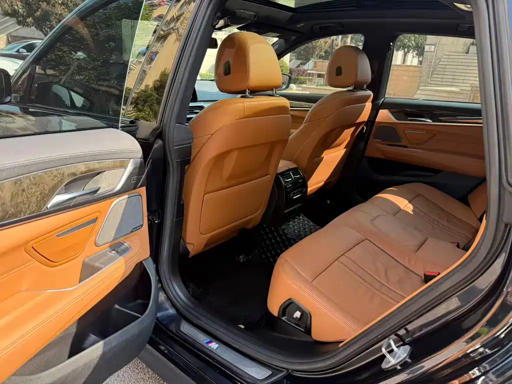 BMW 6 Series GT 630 i M Sport Package