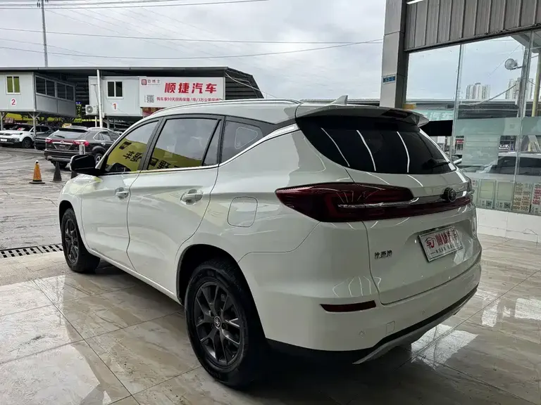 BYD Song Classic 1.5 T Auto Luxury