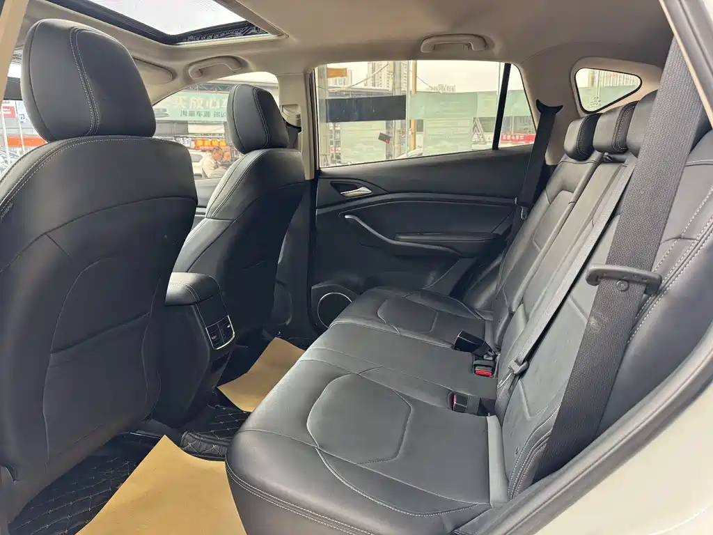 Song Classic 1.5 T Auto Luxury