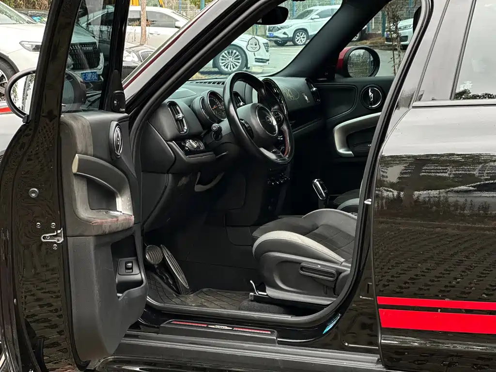 MINI JCW Countryman 2.0 T JOHN COOPER WORKS A
