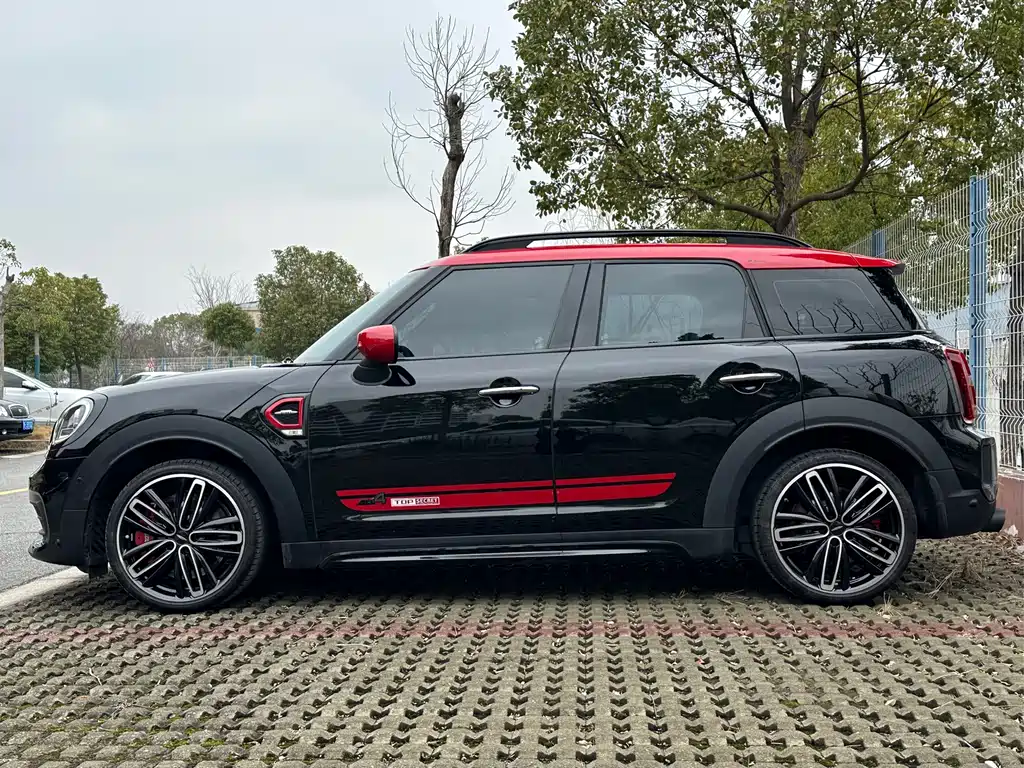 MINI JCW Countryman 2.0 T JOHN COOPER WORKS A