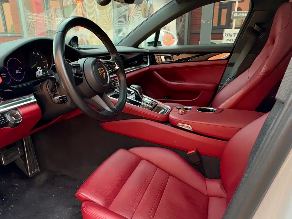 Panamera NEV Panamera 4 E-Hybrid Sport Turism