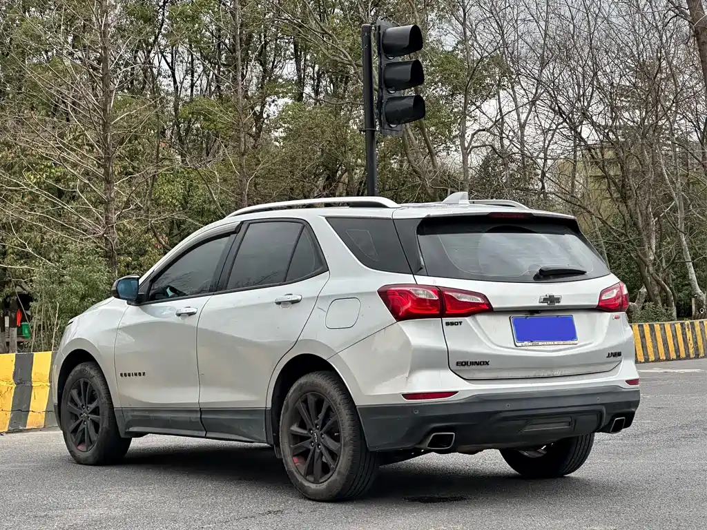 Equinox 探界者 2019款 Redline 550 T 自动四驱拓界版RS 国V